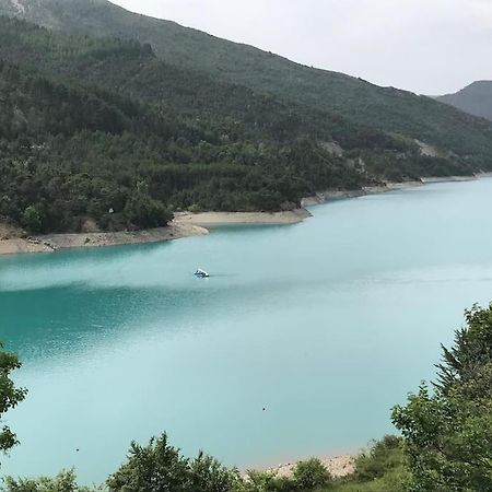 La Maison Des Pins Saint-Julien-du-Verdon Zewnętrze zdjęcie
