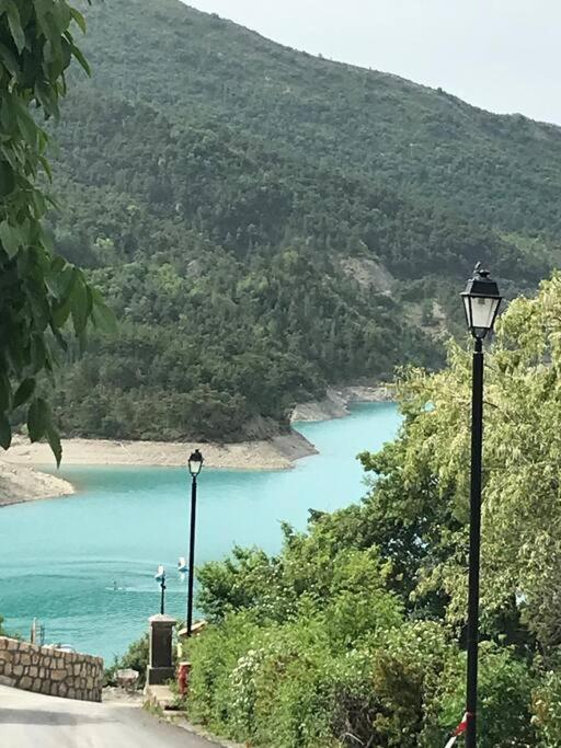 La Maison Des Pins Saint-Julien-du-Verdon Zewnętrze zdjęcie